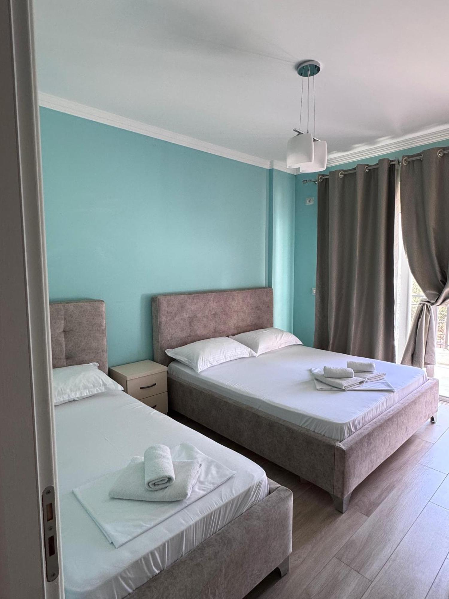 Myrtaj * Sarandë